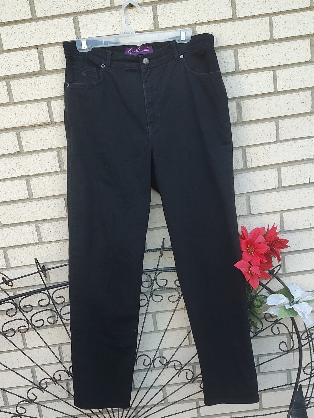 Gloria Vanderbilt Black//Jeans - Picture 2 of 10